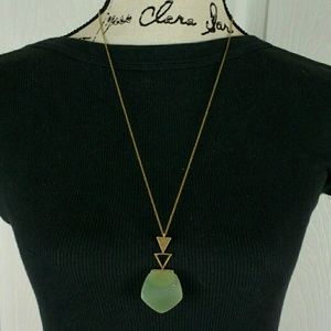 Gold tone & green glass geometric 28" necklace